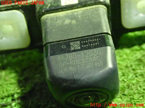 5UPJ-22416680]カローラ ハイブリッド(ZWE214)バックカメラ 中古_m0002.jpg
