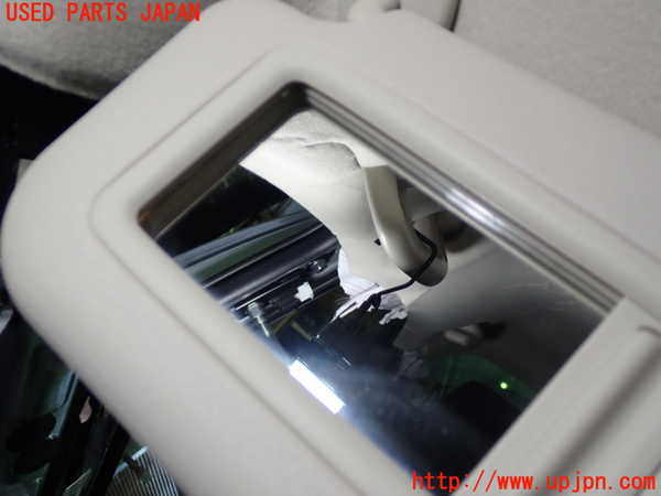 5UPJ-22417630]カローラ ハイブリッド(ZWE214)室内サンバイザー左側 中古_m0003.jpg