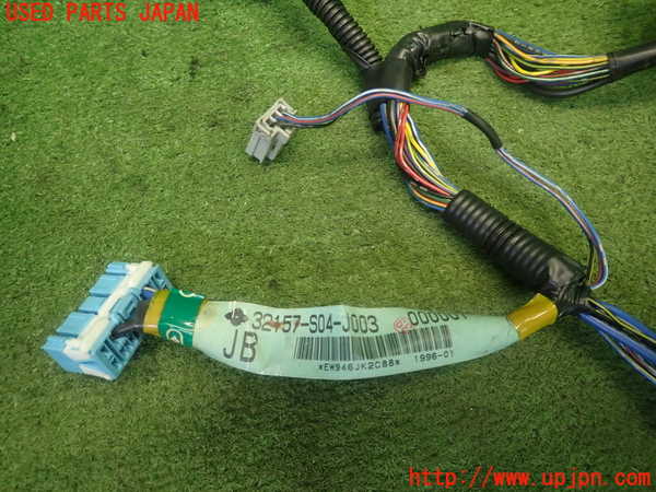 5UPJ-22426807]シビック(EK2)ハーネス2 中古_m0003.jpg