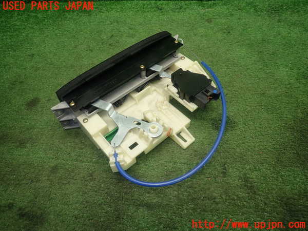 5UPJ-22426066]シビック(EK2)エアコンスイッチ1 中古_m0003.jpg