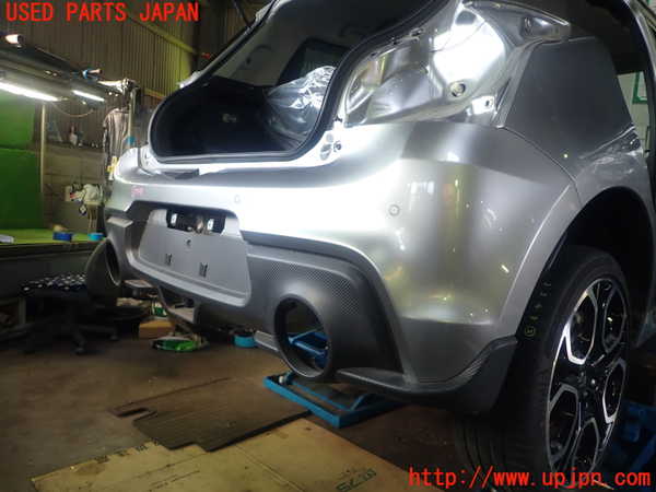 5UPJ-22431610]スイフトスポーツ(ZC33S)リアバンパー 中古_m0002.jpg