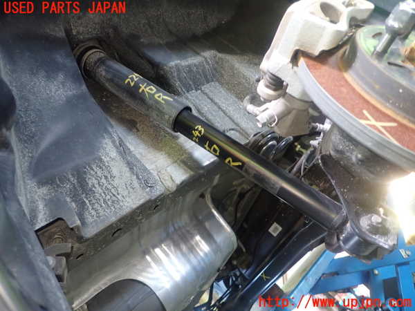 5UPJ-22435070]スイフトスポーツ(ZC33S)右リアショックアブソーバー 中古_m0001.jpg