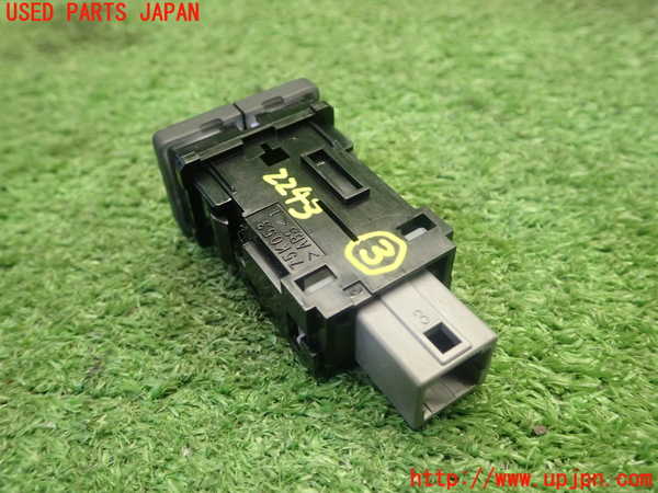 5UPJ-22436308]スイフトスポーツ(ZC33S)スイッチ3（車線逸脱） 中古_m0002.jpg