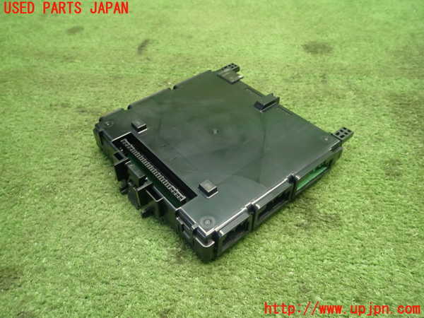 5UPJ-22436148]スイフトスポーツ(ZC33S)コンピューター3 36785-80S01 中古_m0002.jpg