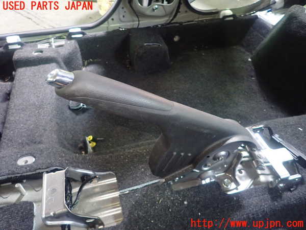 5UPJ-22437550]スイフトスポーツ(ZC33S)サイドブレーキレバー 中古_m0001.jpg