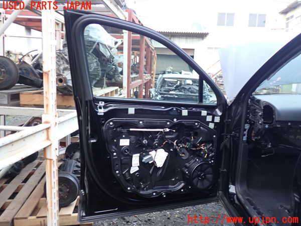 5UPJ-22441260]ポルシェ・カイエン(92ACEY)左前ドア 43R-000677 中古_m0004.jpg