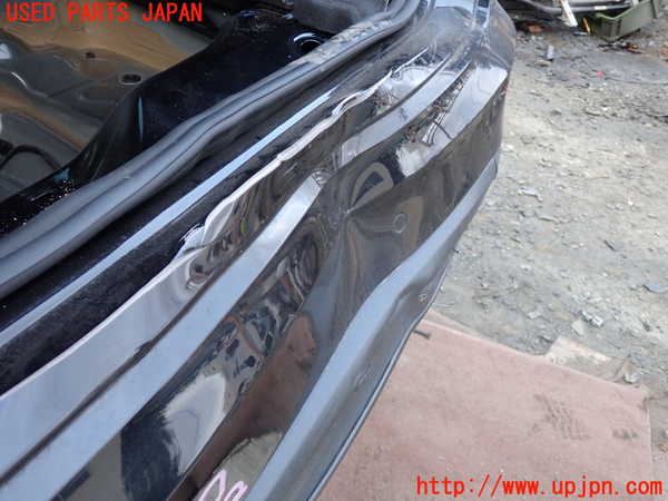 5UPJ-22441610]ポルシェ・カイエン(92ACEY)リアバンパー ジャンク部品取り_m0005.jpg