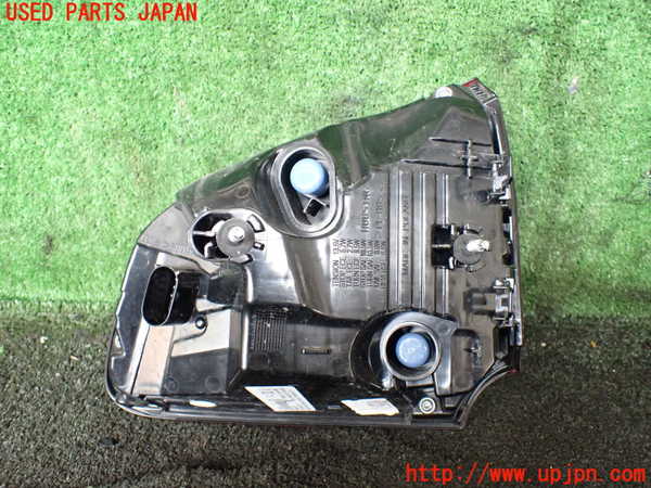 1UPJ-22441552]ポルシェ・カイエン(92ACEY)左リアフィニッシャー 中古_m0003.jpg