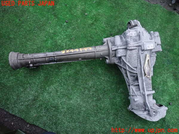 1UPJ-22444350]ポルシェ・カイエン(92ACEY)フロントデフ 中古_m0001.jpg