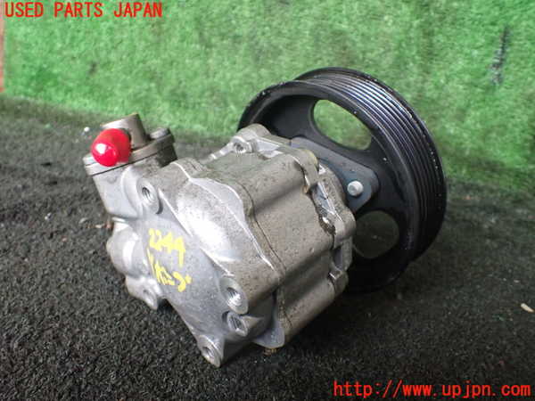 5UPJ-22444250]ポルシェ・カイエン(92ACEY)パワステポンプ 中古_m0002.jpg