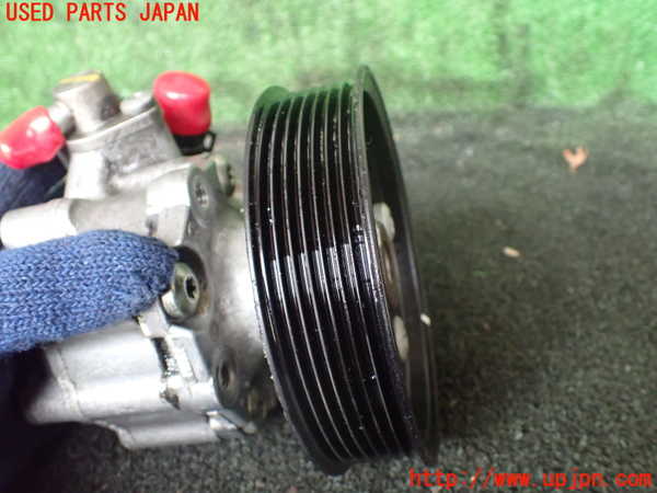 5UPJ-22444250]ポルシェ・カイエン(92ACEY)パワステポンプ 中古_m0003.jpg