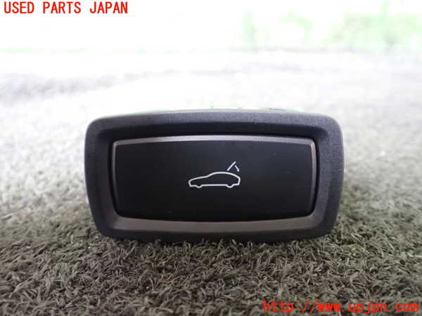 1UPJ-22446309]ポルシェ・カイエン(92ACEY)スイッチ4 (バックドアオープナー) 中古_m0001.jpg