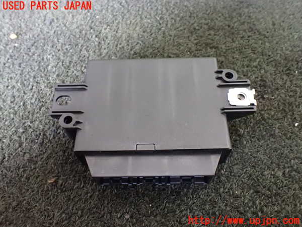 5UPJ-22446148]ポルシェ・カイエン(92ACEY)コンピューター3 (95B 919 475 G) 中古_m0003.jpg