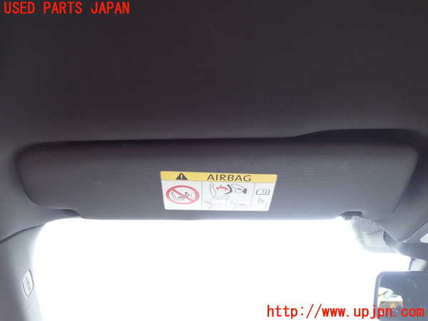 5UPJ-22447630]ポルシェ・カイエン(92ACEY)室内サンバイザー左側 中古_m0001.jpg
