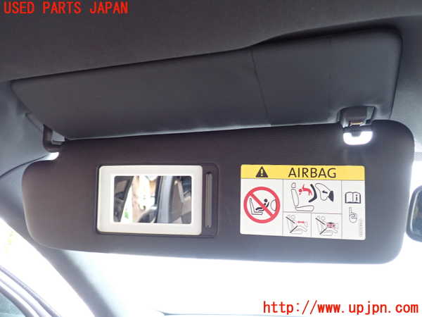 5UPJ-22447630]ポルシェ・カイエン(92ACEY)室内サンバイザー左側 中古_m0003.jpg