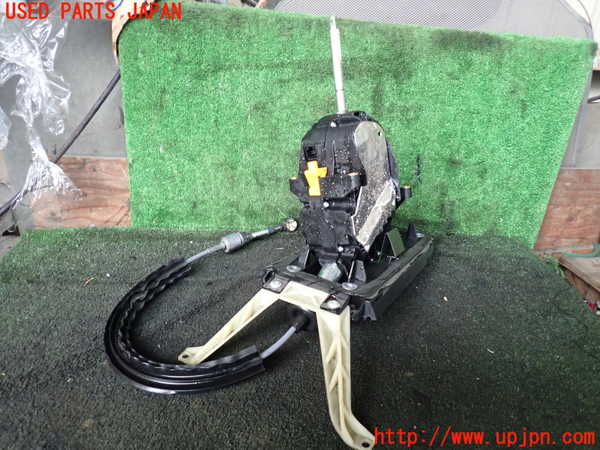 5UPJ-22447555]ポルシェ・カイエン(92ACEY)ATシフトレバー 中古_m0002.jpg