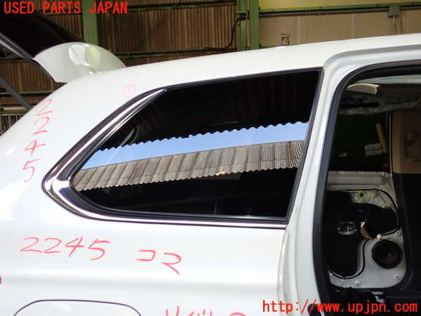 2UPJ-22451380]アウトランダーPHEV(GG2W)右クォーターガラス 中古(43R-007953 M2L3)_m0001.jpg