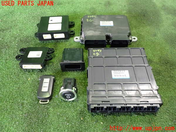 2UPJ-22456110]アウトランダーPHEV(GG2W)エンジンコンピューター 中古_m0001.jpg