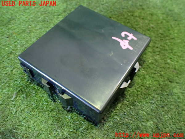 2UPJ-22456153]アウトランダーPHEV(GG2W)コンピューター8 (CONTROL UNIT PK/BRK) 中古_m0002.jpg