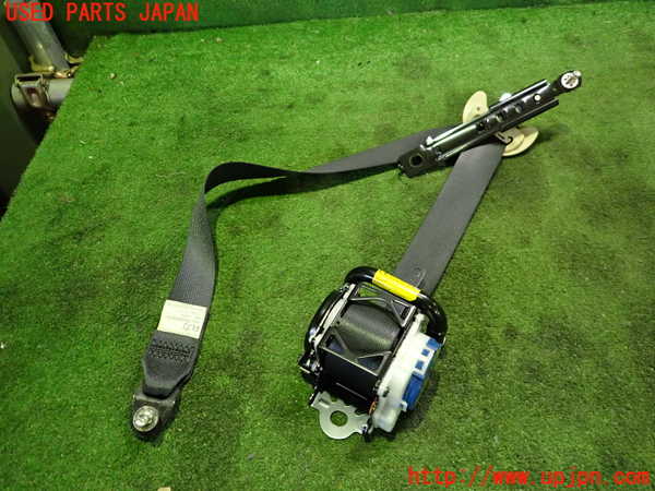 2UPJ-22457045]アウトランダーPHEV(GG2W)運転席シートベルト 中古_m0001.jpg