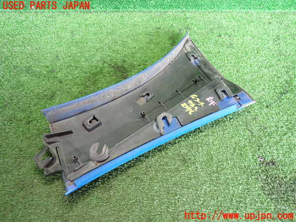 2UPJ-22461100]インプレッサ WRX-STi(GVB)右前コーナーパネル 中古_m0002.jpg