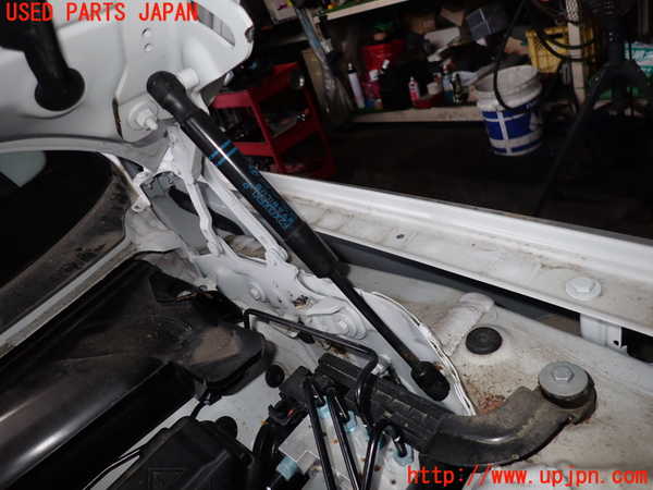 2UPJ-22481068]BMW 118i(1R15)(F20)ボンネットダンパー 中古_m0002.jpg