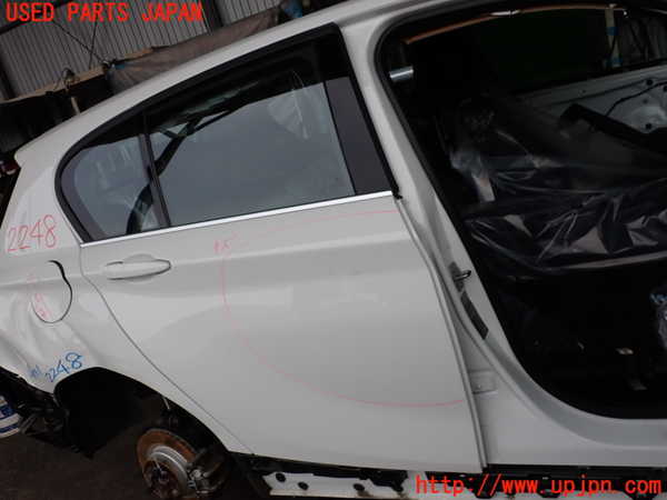 2UPJ-22481290]BMW 118i(1R15)(F20)右後ドア (43R-001734 M532) 中古_m0001.jpg