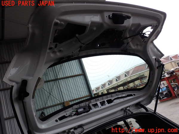 2UPJ-22481566]BMW 118i(1R15)(F20)バックドア リアゲート ハッチ (43R-00097 M311) 中古_m0004.jpg