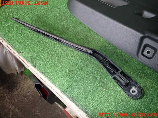 2UPJ-22481661]BMW 118i(1R15)(F20)リアワイパーアーム1 中古_m0002.jpg
