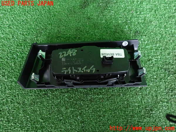 2UPJ-22486285]BMW 118i(1R15)(F20)ライトスイッチ 中古_m0002.jpg
