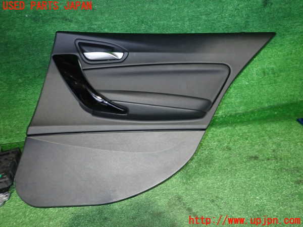2UPJ-22481294]BMW 118i(1R15)(F20)右後ドア内張り 中古_m0001.jpg