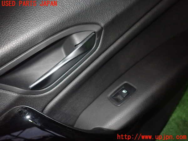 2UPJ-22481294]BMW 118i(1R15)(F20)右後ドア内張り 中古_m0002.jpg
