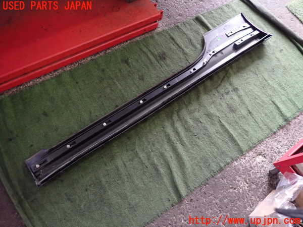 2UPJ-22491390]アバルト・595(31214T)右サイドステップ 中古_m0005.jpg