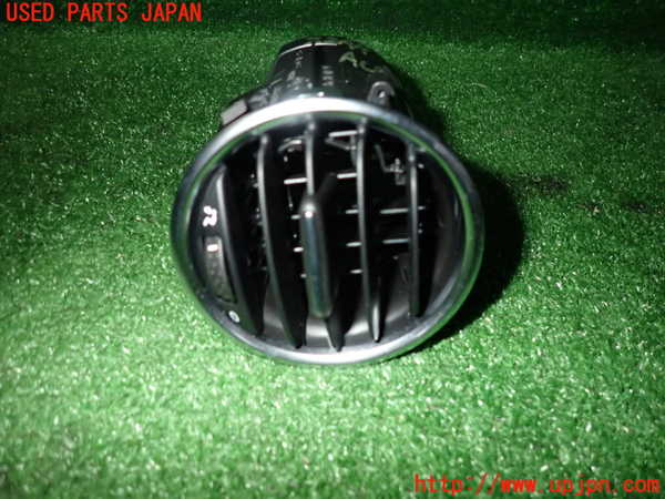 5UPJ-22497528]アバルト・595(31214T)エアコン吹き出し口3 (左) 中古_m0001.jpg