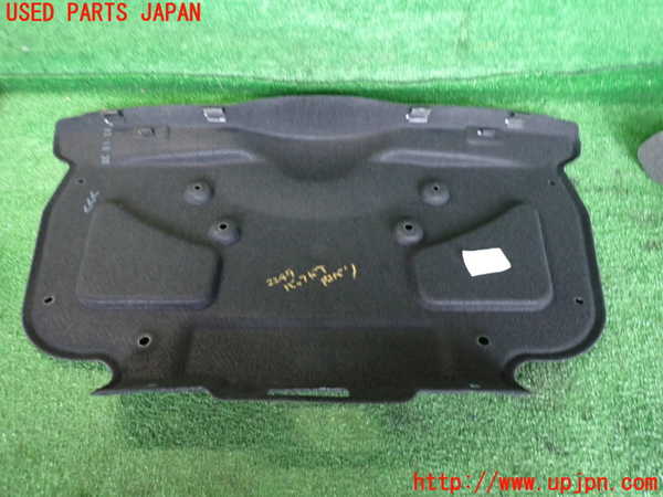 5UPJ-22491578]アバルト・595(31214T)バックドア内張り 中古_m0002.jpg