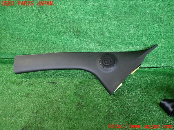 5UPJ-22497660]アバルト・595(31214T)左フロントピラートリム 中古_m0001.jpg