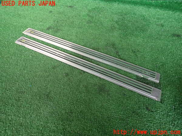 5UPJ-22497740]アバルト・595(31214T)スカッフプレート 中古_m0002.jpg