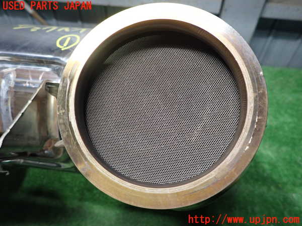 2UPJ-22502661]CX-30(DMFP)触媒1 中古_m0002.jpg