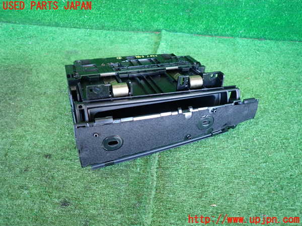 2UPJ-22517841]BMW ミニ(MINI)ジョンクーパーワークス(JCW)(SUJCW)小物入れ1 【ジャンク品】 中古 R56_m0001.jpg