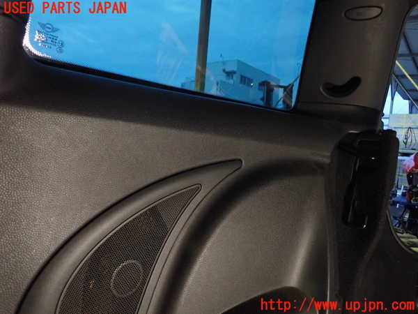 5UPJ-22517675]BMW ミニ(MINI)ジョンクーパーワークス(JCW)(SUJCW)右リアピラートリム 中古 R56_m0004.jpg