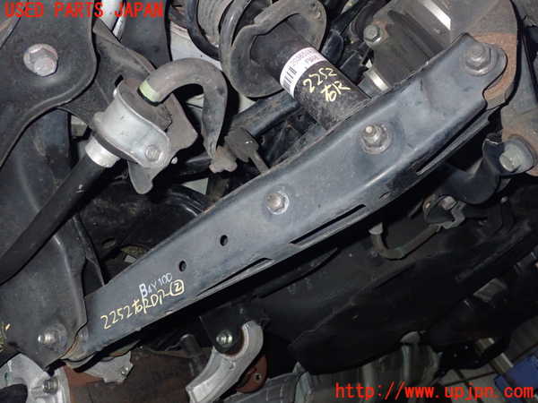 2UPJ-22525205]WRX STI(VAB)右リアロアアーム2 中古_m0001.jpg