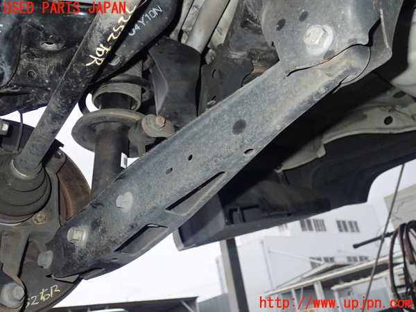 2UPJ-22525205]WRX STI(VAB)右リアロアアーム2 中古_m0002.jpg