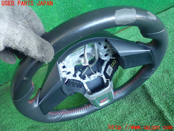 2UPJ-22527855]WRX STI(VAB)ステアリングホイール 中古_m0002.jpg