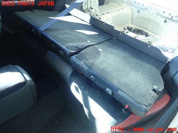 2UPJ-22527385]WRX STI(VAB)リアシート 中古_m0005.jpg