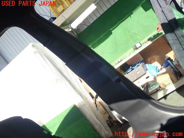 5UPJ-22527670]WRX STI(VAB)左センターピラートリム 中古_m0001.jpg