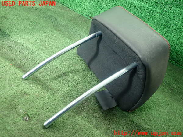 5UPJ-22527150]WRX STI(VAB)右2列目ヘッドレスト 中古_m0003.jpg