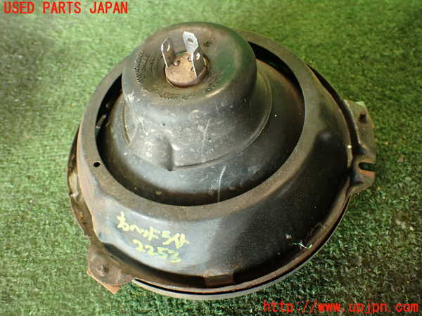 2UPJ-22531130]ランクル70系(BJ74V)右ヘッドライト ハロゲン 中古_m0004.jpg