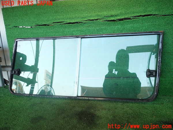 2UPJ-22531382]ランクル70系(BJ74V)左クォーターガラス (43R-00014 M499) 中古_m0005.jpg