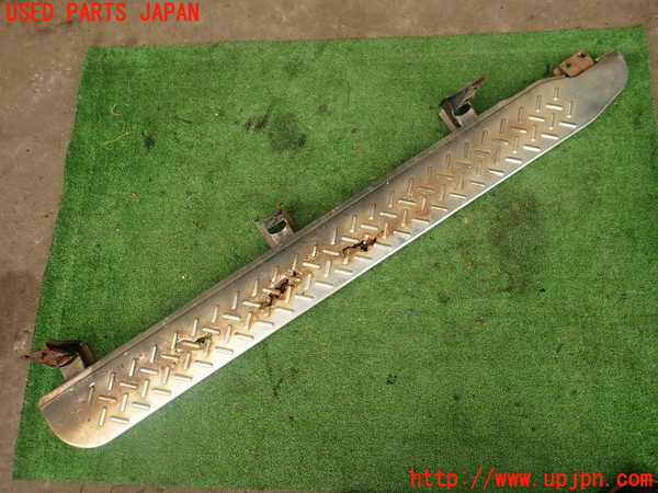 2UPJ-22531390]ランクル70系(BJ74V)右サイドステップ 【ジャンク品】 中古_m0001.jpg