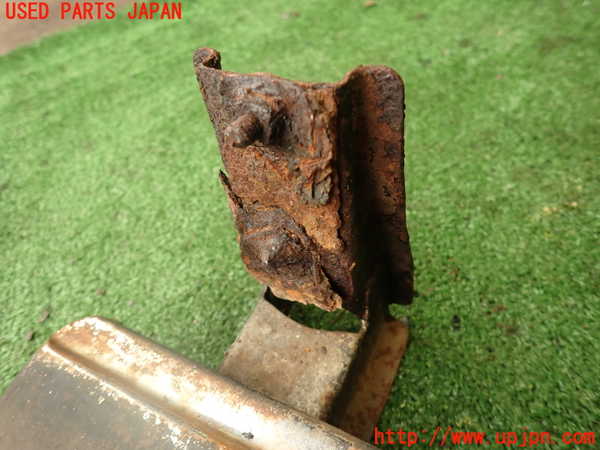 2UPJ-22531390]ランクル70系(BJ74V)右サイドステップ 【ジャンク品】 中古_m0003.jpg
